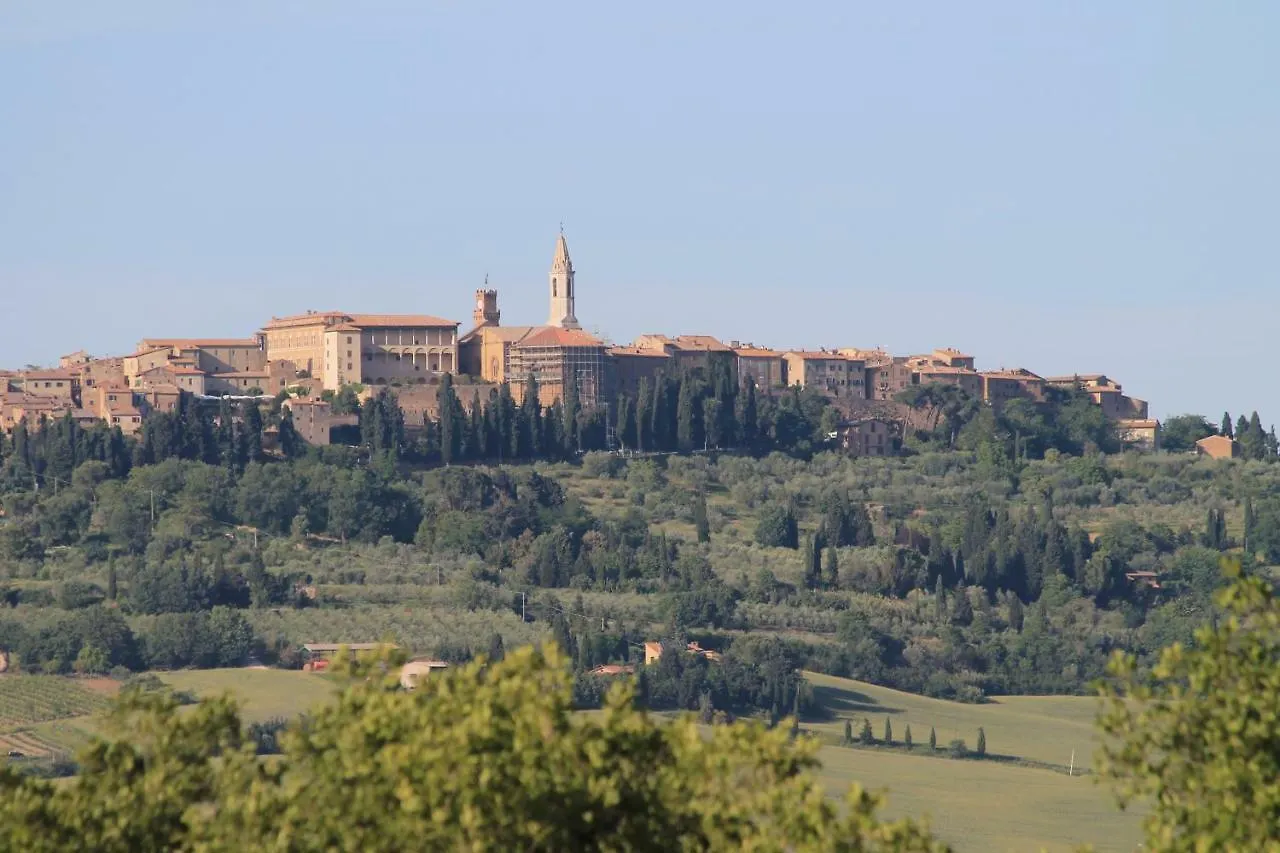 Agriturismo Cantagalli San Quirico dʼOrcia Alojamento de Turismo Rural