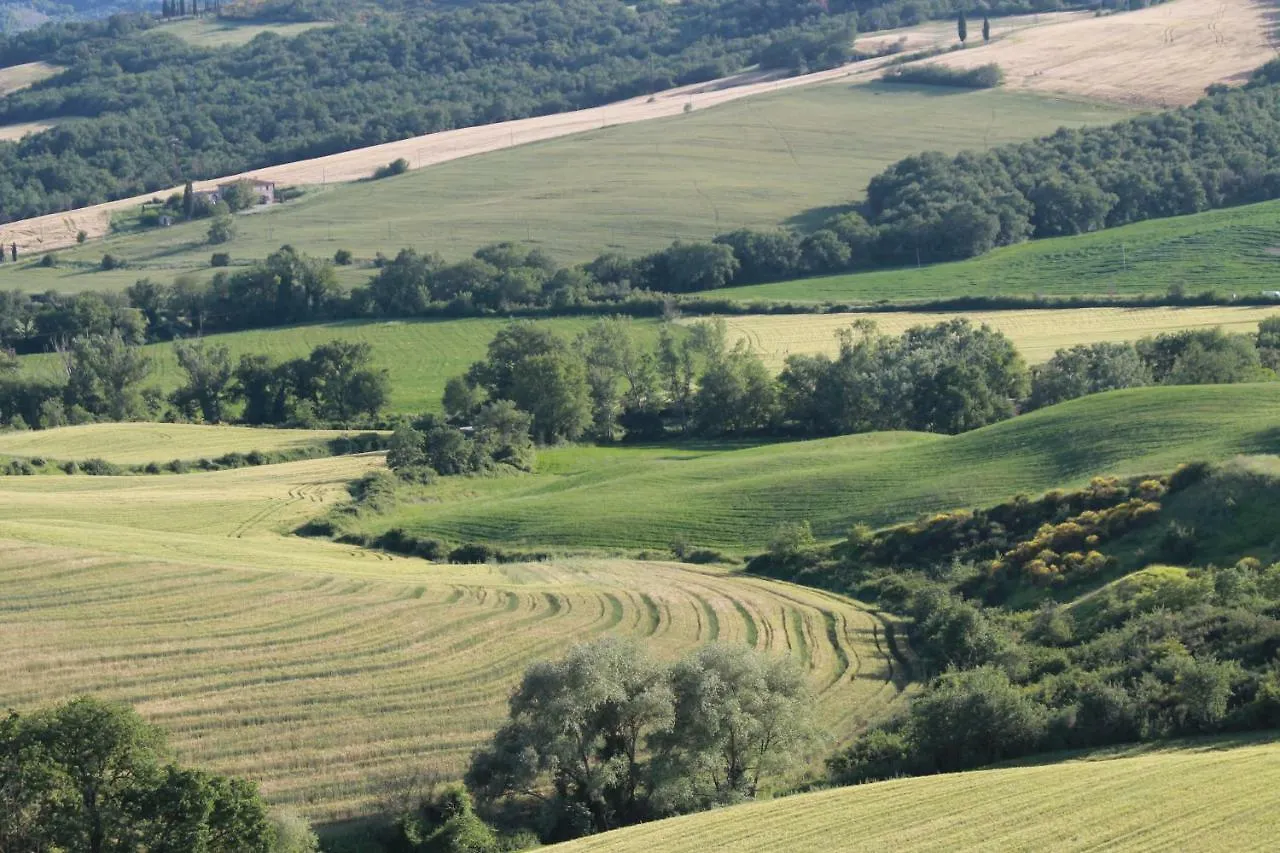 Agriturismo Cantagalli San Quirico dʼOrcia 0*,