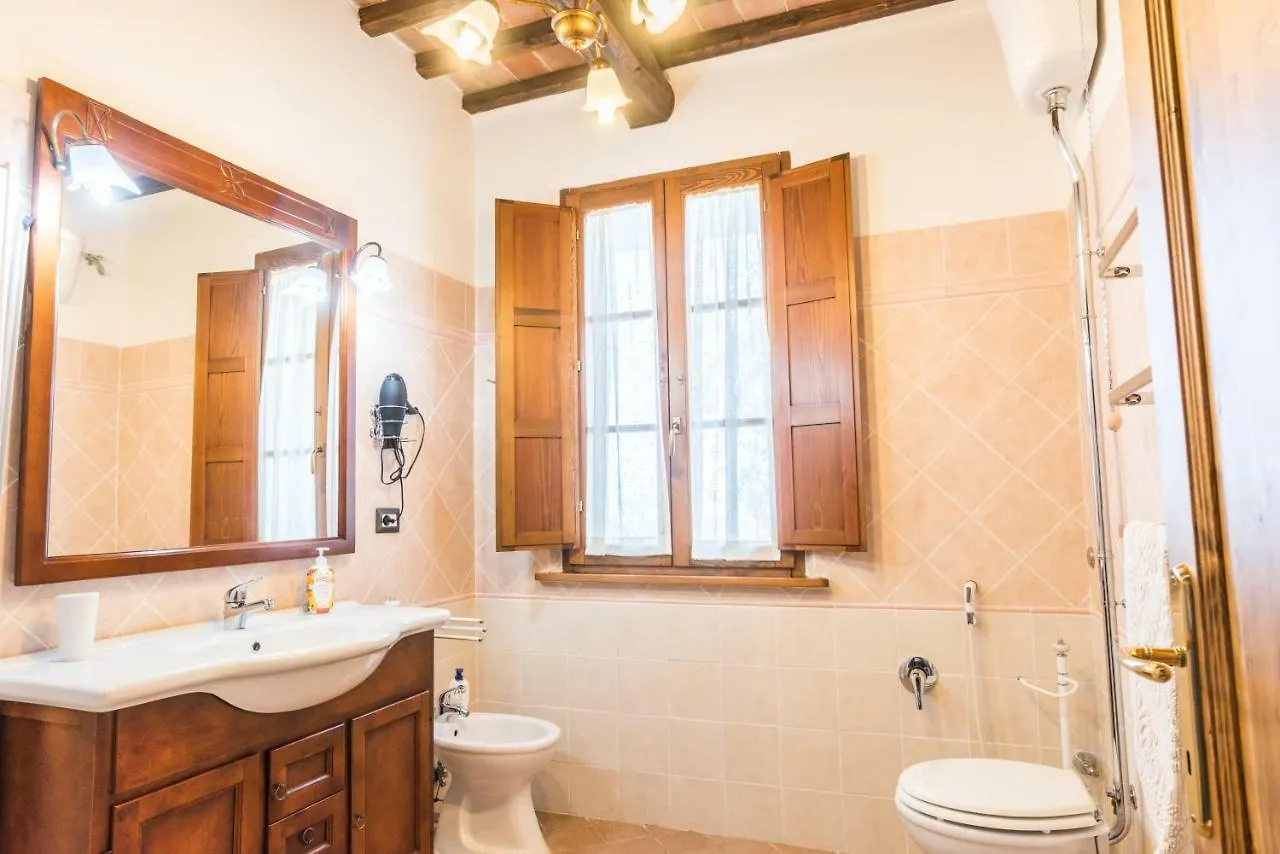 Alojamento de Turismo Rural Agriturismo Cantagalli San Quirico dʼOrcia Itália